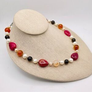 Beautiful Dyed Agate Carnelian Stone and Pearl Necklace Estate Piece